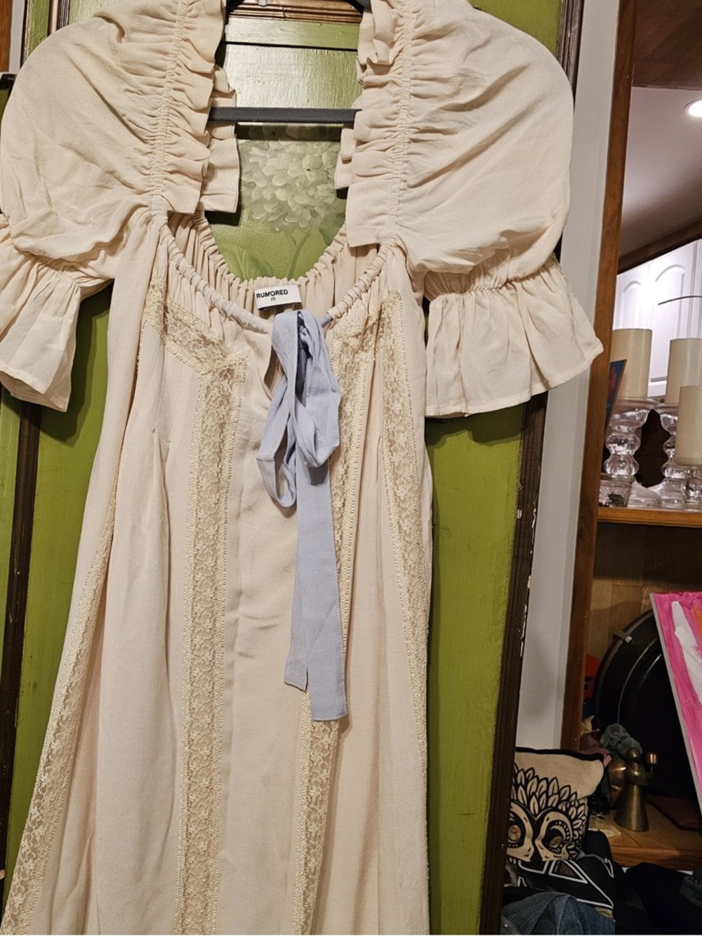 New Rumored Heirloom dress in dove xs - Picture 4 of 4